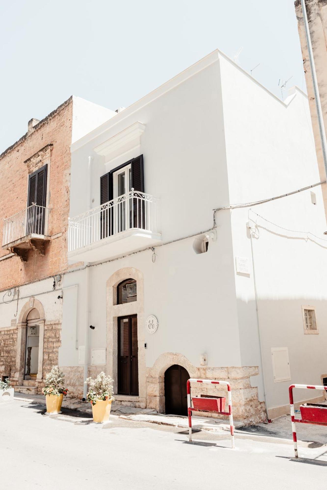 Aparthotel Camere Del Capitolo Bisceglie Esterno foto